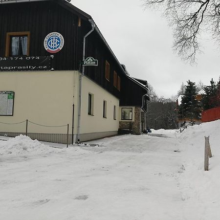 Chata Prášily Kültér fotó